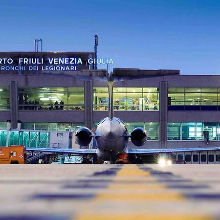 Airport Flower Guest house