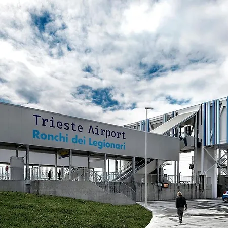 Airport Flower * Ronchi Dei Legionari